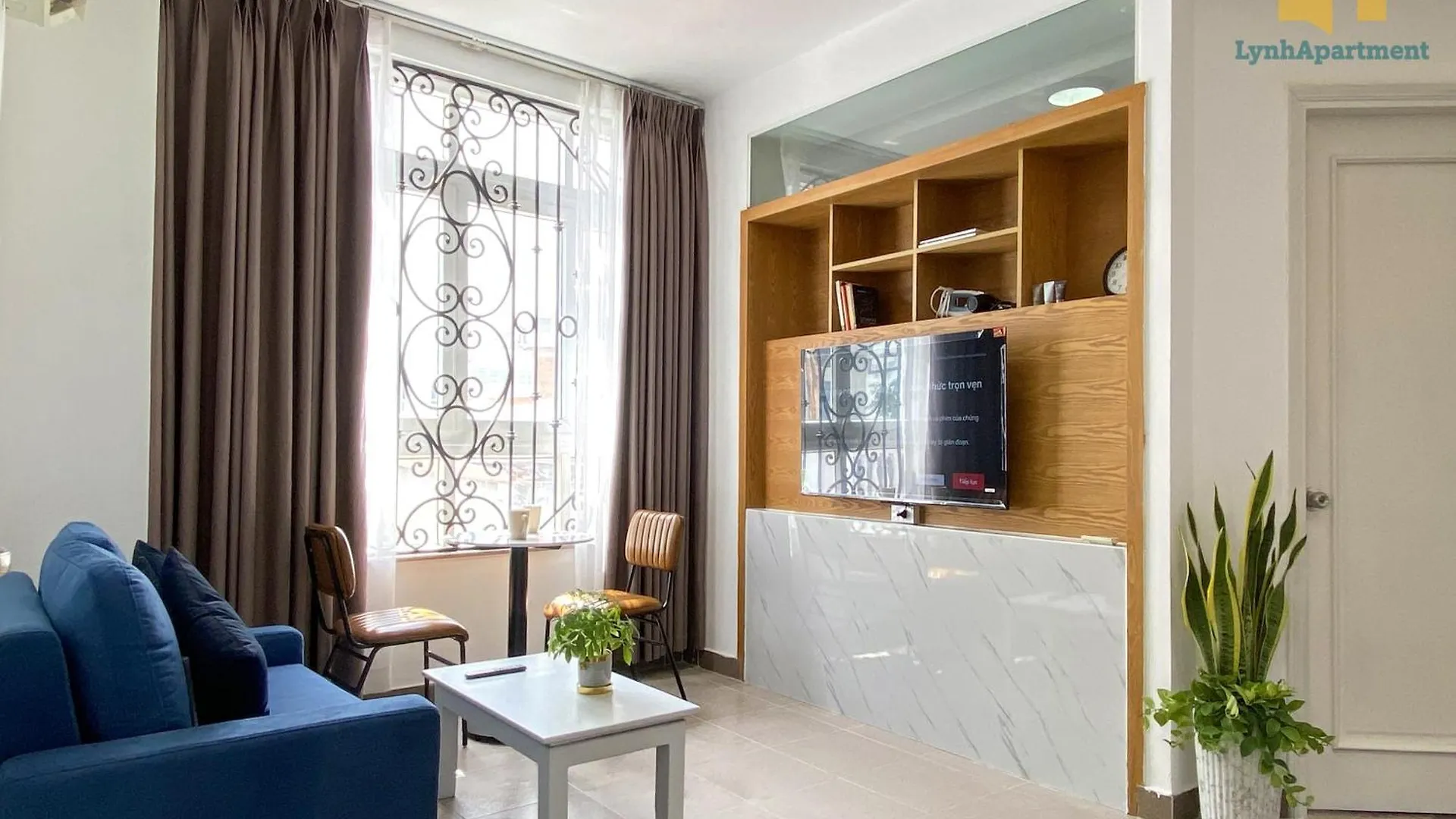 Lynhapartment District 1 Near Bui Vien Ho Chi Minh City
