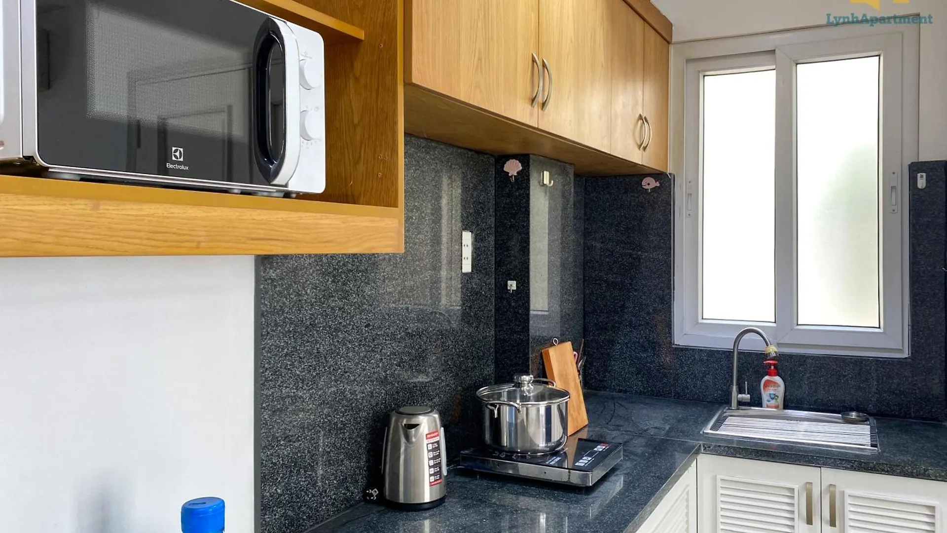 Apartment Lynhapartment District 1 Near Bui Vien Ho Chi Minh City